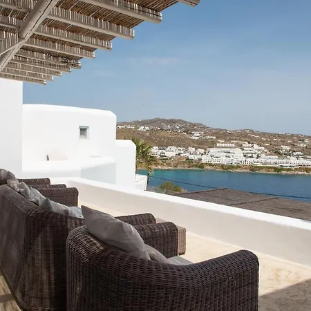 Isabella - Psarou Villa *