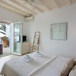 Isabella - Psarou Villa Psarrou